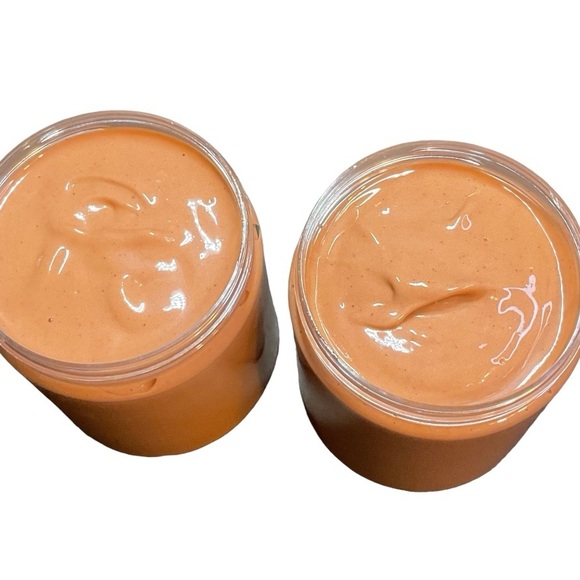 HIBUSCUS BODY BUTTER - Picture 3 of 4